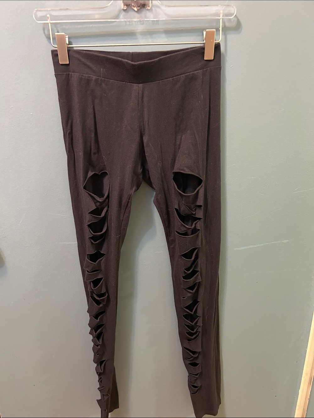 Cut-Out charcoal gray leggings size small BRAND NEW NO TAG H&M